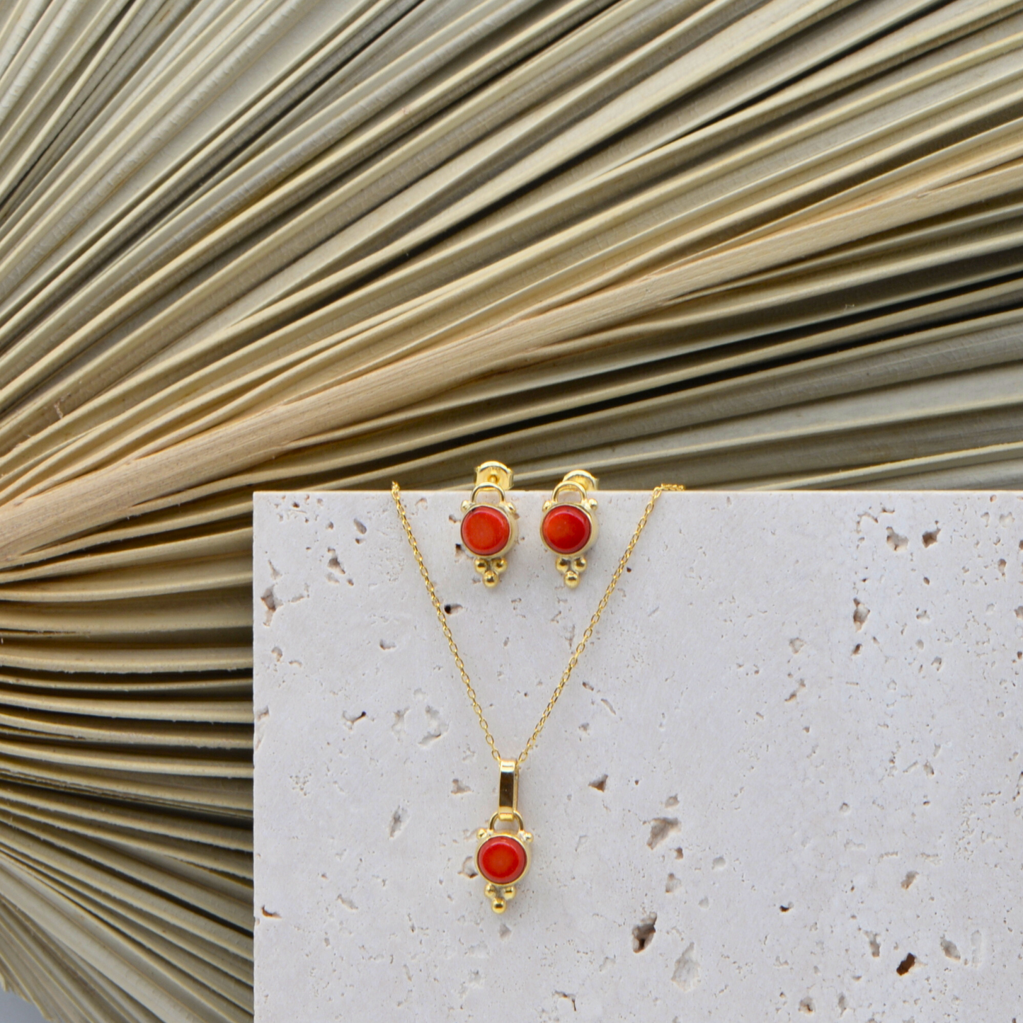 Merle Coral Gemstone Pendant Silver Necklace - Gold Plated